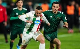 Erokspor ve Amed puanlar� payla�t�lar!