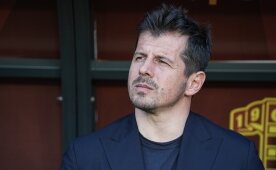 Emre Bel�zo�lu'ndan hakem isyan�!