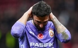 G.Saray'da G�nay i�in s�rpriz bir karar!