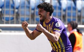 Ey�pspor'dan 3 golle �ok hayati �� puan!