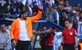 Servet �etin'den �zk�yl� i�in yan�t!