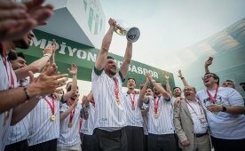 �ampiyon Bursaspor kupas�na kavu�tu