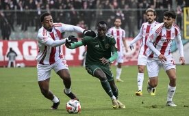 S�per Lig vizesini ka��rd�, finali kapt�