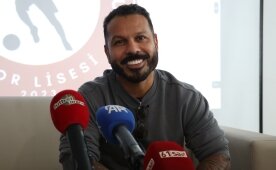 Alanzinho: 'Seneye Trabzon �ampiyon!'