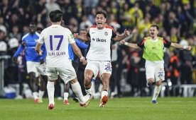 Eyüp, son haftalarla Süper Lig'e tutundu