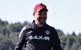 Uğur Uçar'dan transfer mesajı!