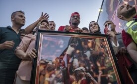 Victor Osimhen i�in �ok �zel hediye