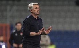 Orhan Ak i�in 1 ma� men cezas� karar�