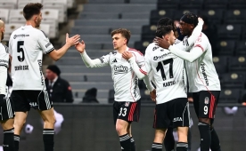 R�dvan Y�lmaz'dan 1377 g�n sonra bir ilk