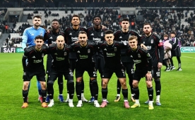 Be�ikta�'ta VAR i�in tepki devam ediyor!