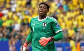 PSG, Zion Suzuki'nin resmen pe�ine d��t�