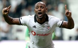 Vagner Love, resmen futbola nokta koydu!