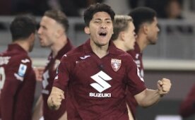 Emirhan �lkhan att�, Torino rahat kazand�!