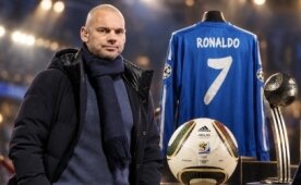 Wesley Sneijder, koleksiyon satıyor