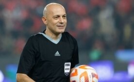 �ak�r: 'Yapt���m i�ten �ok mutluyum'