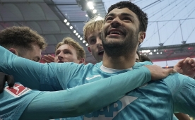 Ozan Kabak'tan yine gol haberi var!