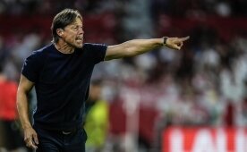 Sevilla, Almeyda ile vedala�t���n� a��klad�!