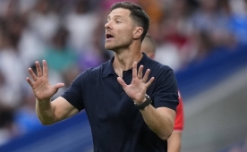 Xabi Alonso gitti, yerine gelen isim...