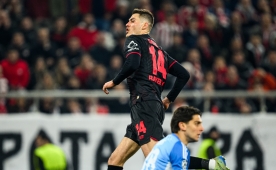Schick, Leverkusen'e avantajı getirdi
