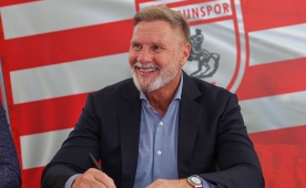 Samsun, Thorsten Fink'i resmen a��klad�