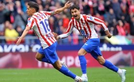 Atletico sahas�nda tek att�, 3 puan� ald�