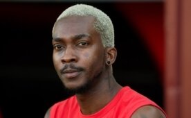 1.Lig ekibinden fla� Onyekuru bombas�!