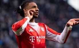 Bayern M�nih, 44 y�ll�k rekoru k�rd�!