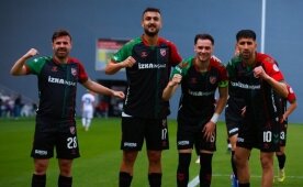 Kar��yaka ad�m ad�m 2. Lig yolunda