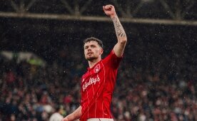 Pereira, Nottingham'� tutmak i�in sava��yor