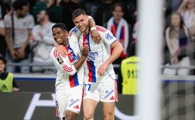Lyon, ligde adeta seriye ba�lad�