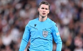 UEFA, final ma�lar� hakemlerini a��klad�