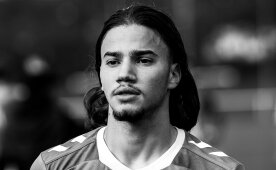 Frans�z futbolcu nehirde bo�uldu!