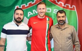 Amed SK, David Bates'i duyurdu!