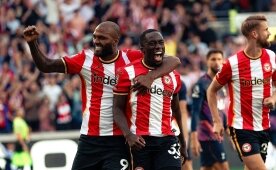 Ada'da Brentford'tan Tottenham'a darbe
