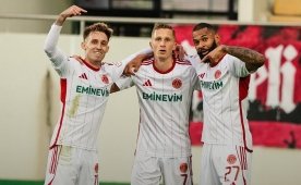 �mraniye, Vanspor'u iki gol farkla ge�ti!