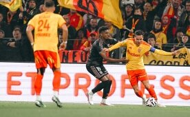 Lens, Lyon'un ligde serisini sona erdirdi