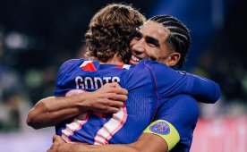 Ertelenen maçta PSG, Lyon'u devirdi!