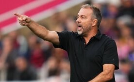 Hansi Flick'ten Real Madrid a��klamas�