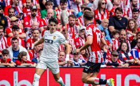 Valencia, ligde tek golle istedi�ini ald�