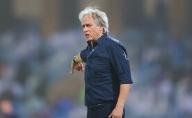 Jorge Jesus'tan Ronaldo a��klamas�