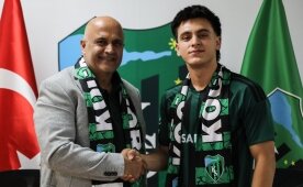 Kocaelispor, sol kanat i�in takviye yapt�