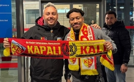 Kayserispor'un yeni sa� beki �ehre geldi