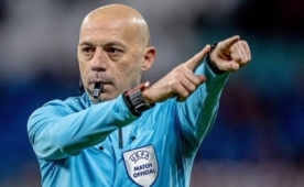 C�neyt �ak�r'a tarihi g�rev: D�nya Kupas�