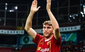 Kayserispor'da 6 ayr�l�k, 4 isim kal�yor!