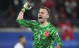 Mert Günok, Milli Takım'a veda etti!