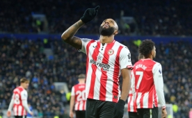 Brentford, Everton ma��nda galip geldi
