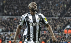 Newcastle, evinde 3 golle galip geldi!