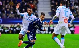 Marsilya, Paris'e kar�� 0-2'den yakaland�