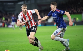 Arsenal, Brentford ile puanlar� payla�t�!