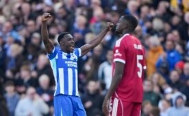 Liverpool, lige d�n�� yine kay�p ya�ad�